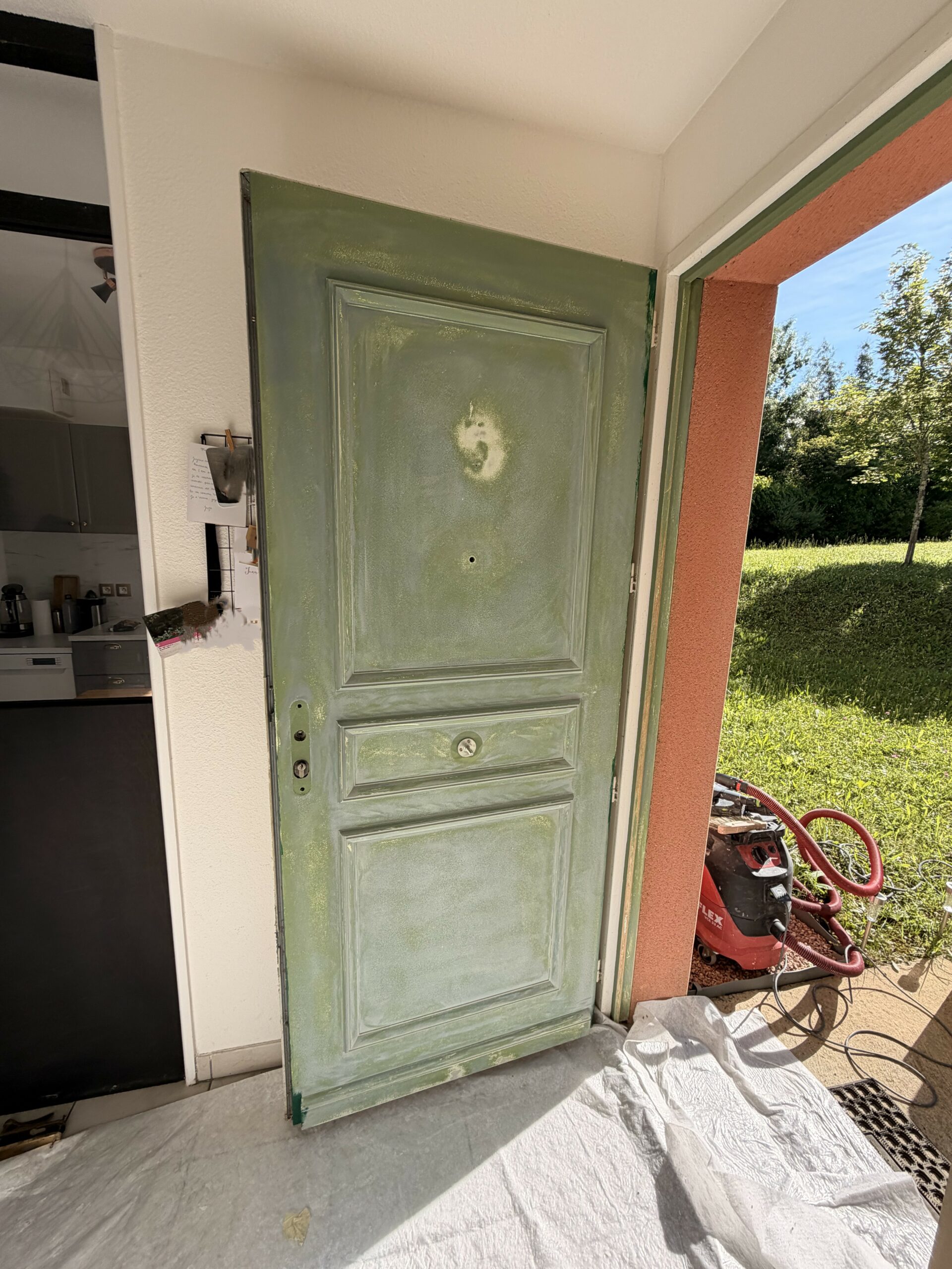 Avant - Porte d'entrée
